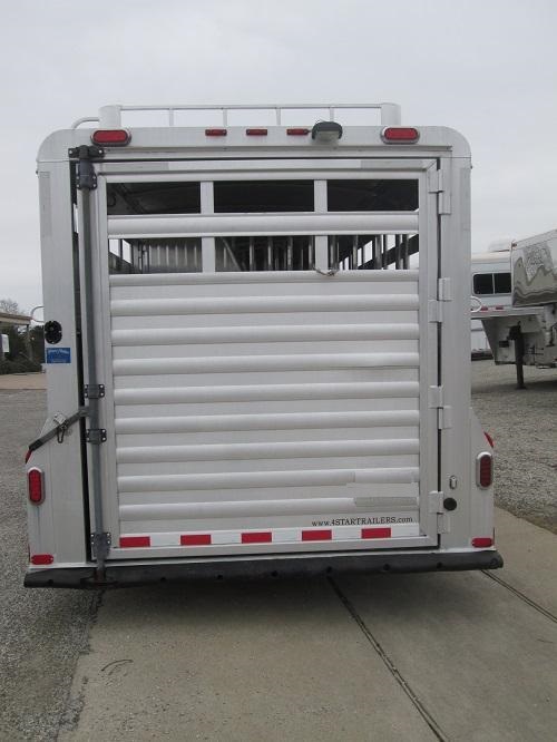 Trailer photograph 5