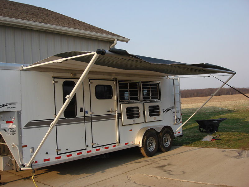 Trailer photograph 7