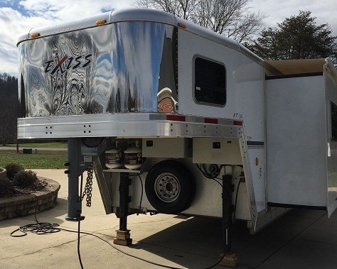 Trailer photograph 4
