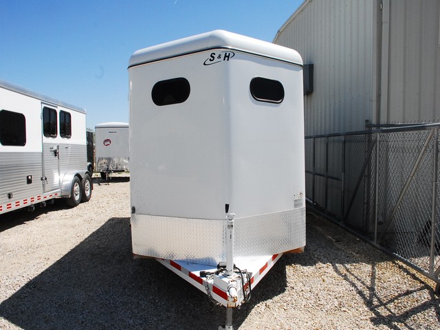 Trailer photograph 4