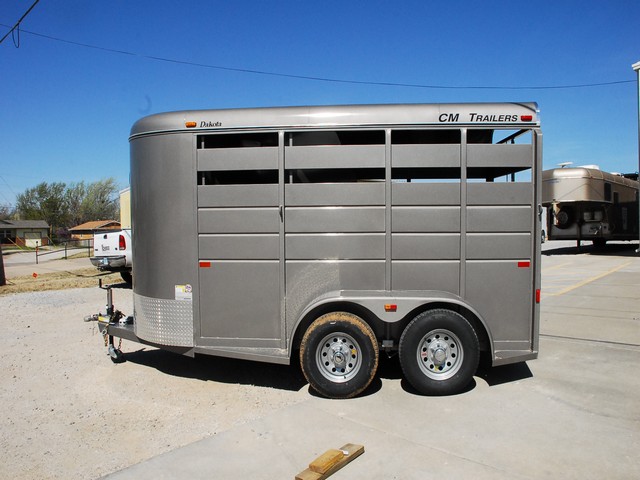 2016 CM Dakota 2 Horse