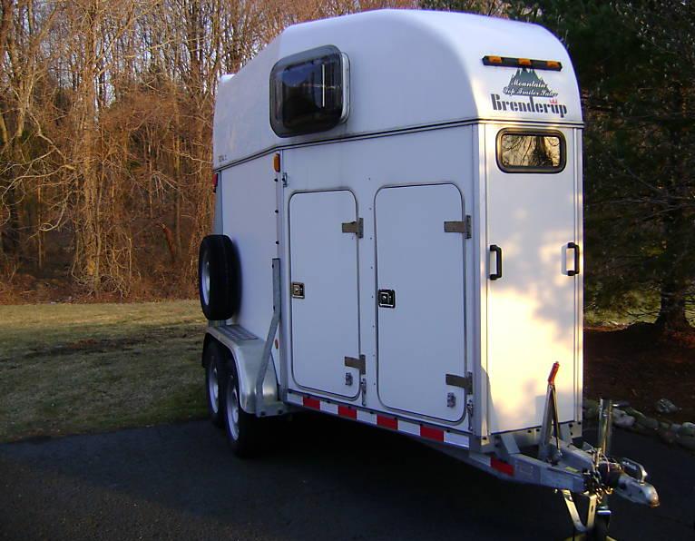 Trailer photograph 14