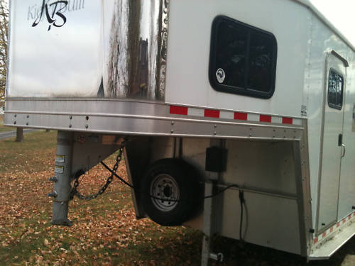 Trailer photograph 10