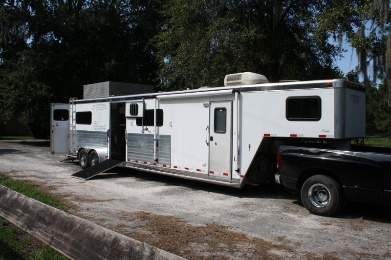 2005 Integrity 4 Horse Trailer LQ