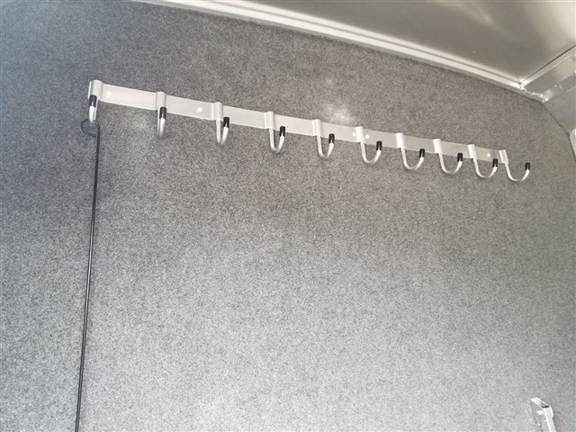 Trailer photograph 14