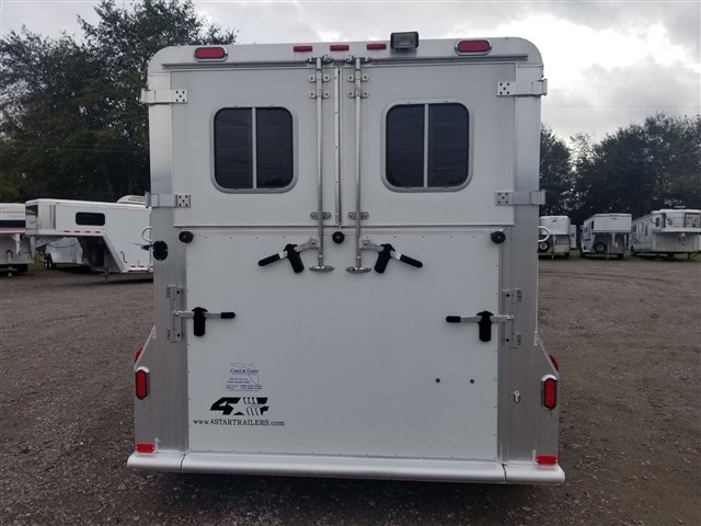 Trailer photograph 6